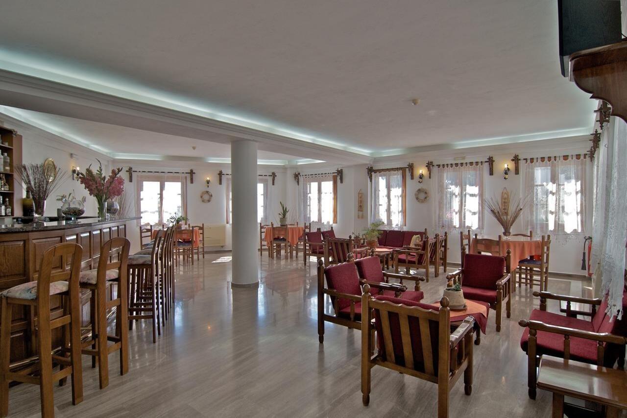 Alex Hotel เตลอส ภายนอก รูปภาพ